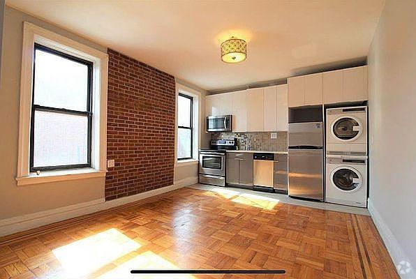 Building Photo - 1 bedroom in Bronx NY 10463 Unit 29 Rental