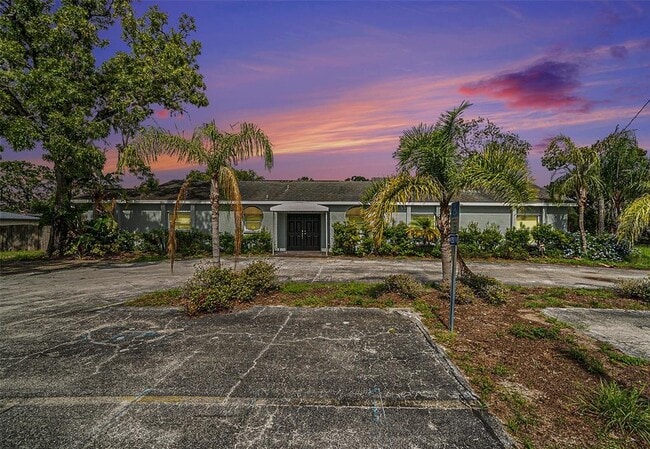 Photo - 11911 Pine Forest Dr House