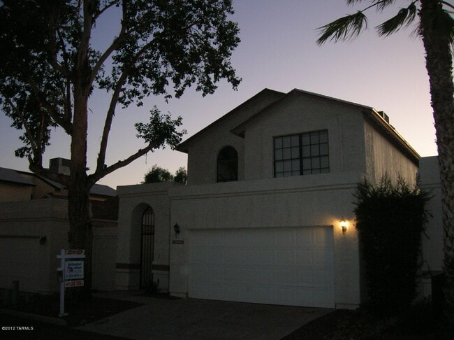Photo - 8645 N Auriga Way