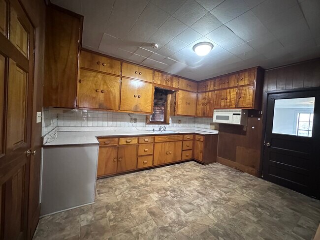 Photo - 217 Warrington-