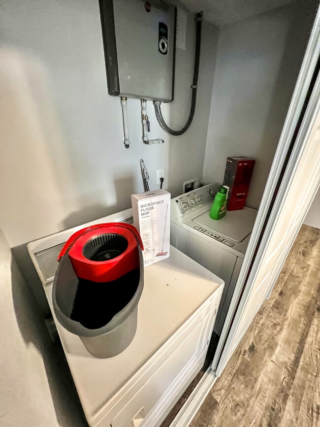 Photo - 12866 Campbell Ln