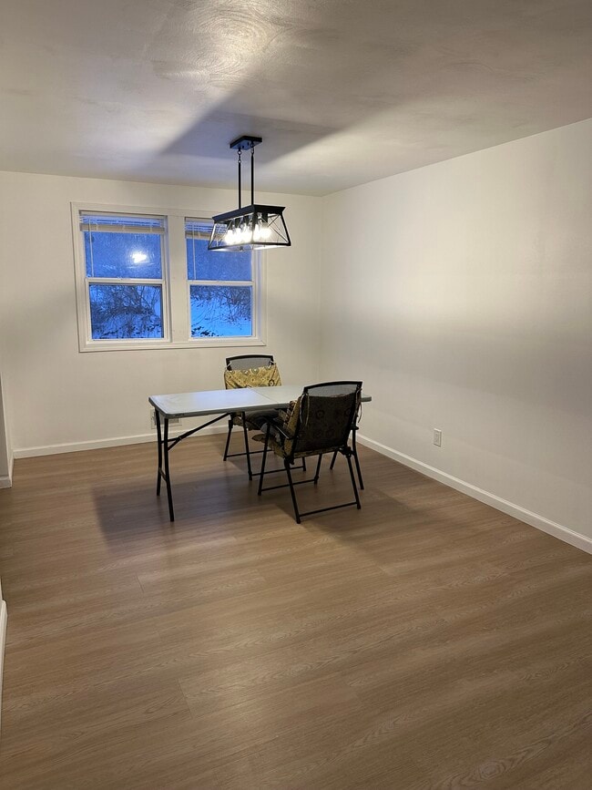 Photo - 12 Imperial Dr