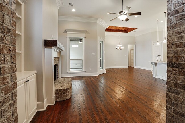 Photo - 41050 Galvez Trails Blvd