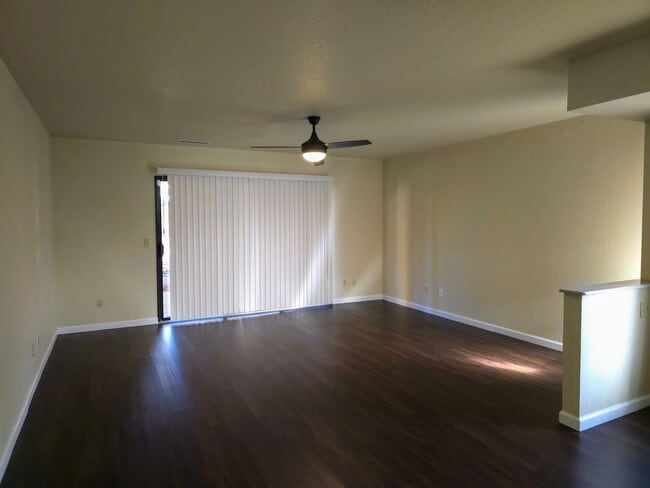 Photo - HOUSE - VILLAGE OF OAK CREEK