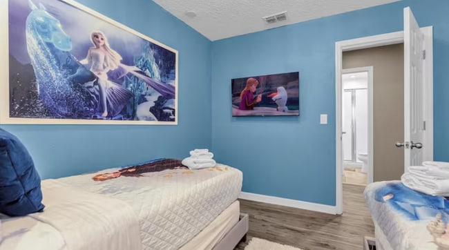 Photo - 8947 Amelia Downs Trail