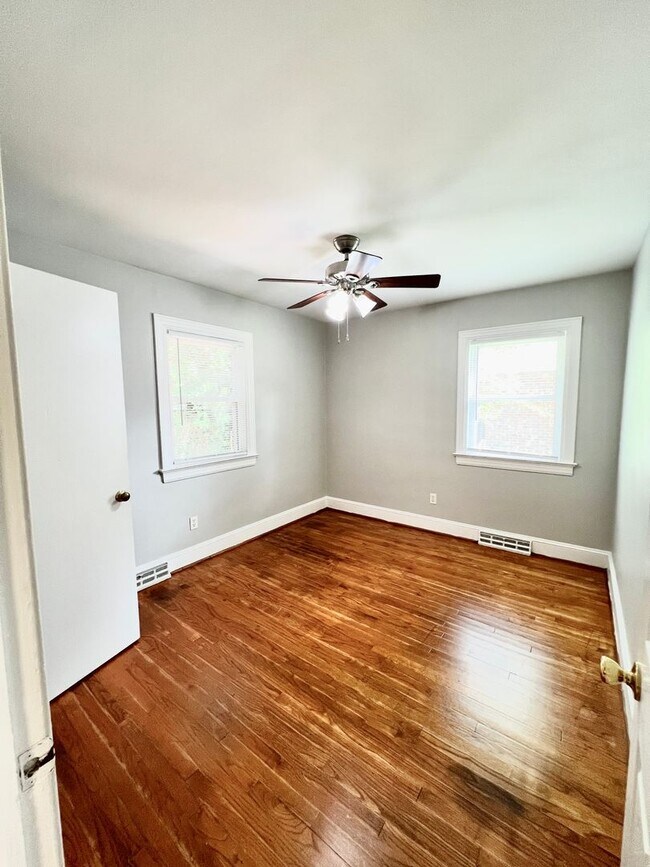 Photo - 109 Stancil Dr. Unit B