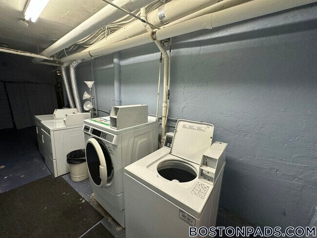 Photo - 1758 Commonwealth Ave Unit A