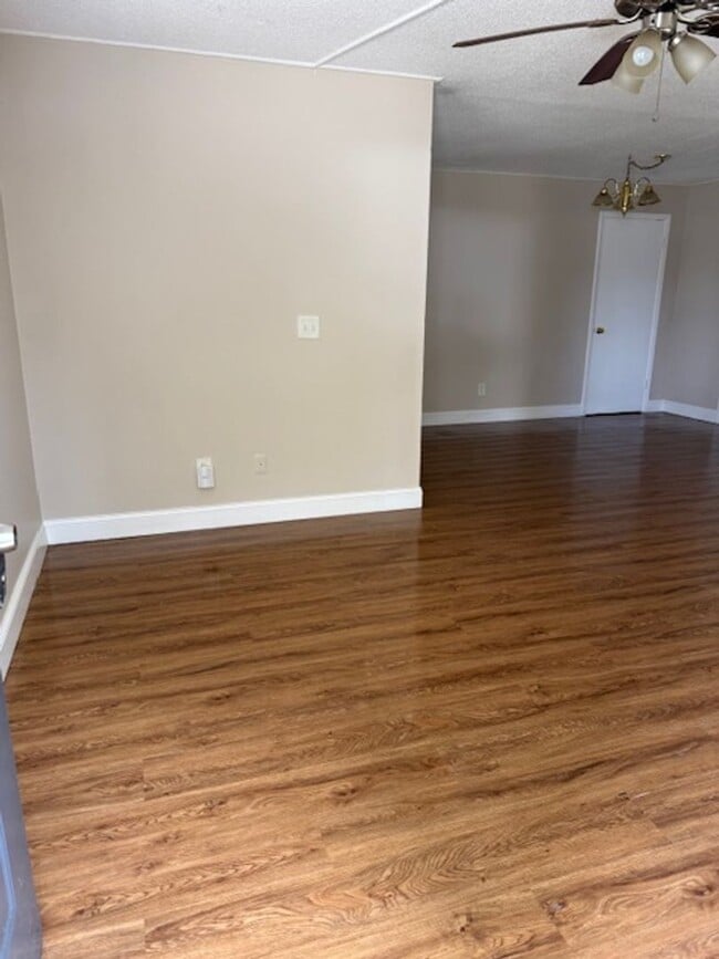 Photo - 2/1 Unit for rent in Titusville