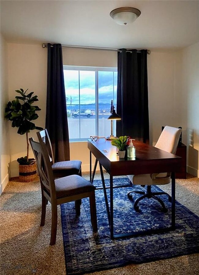 Photo - Beautiful 3 Bedroom Home