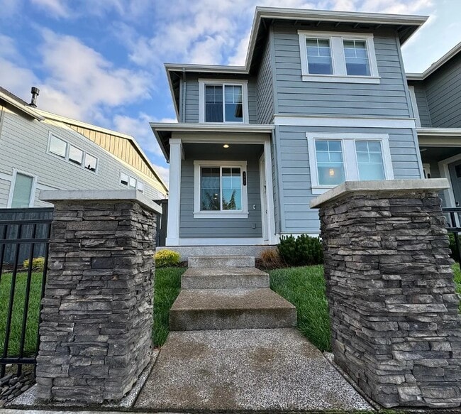 Photo - 4082 SE Century Blvd