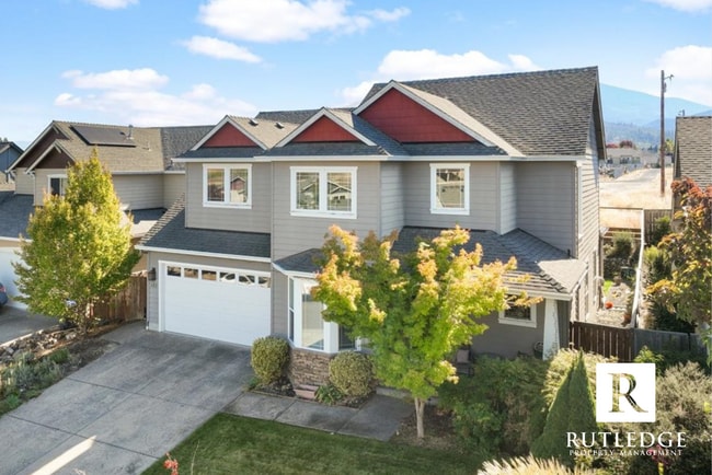 Photo - STUNNING 4 Bed/3.5 Bath Home in Talent!!!