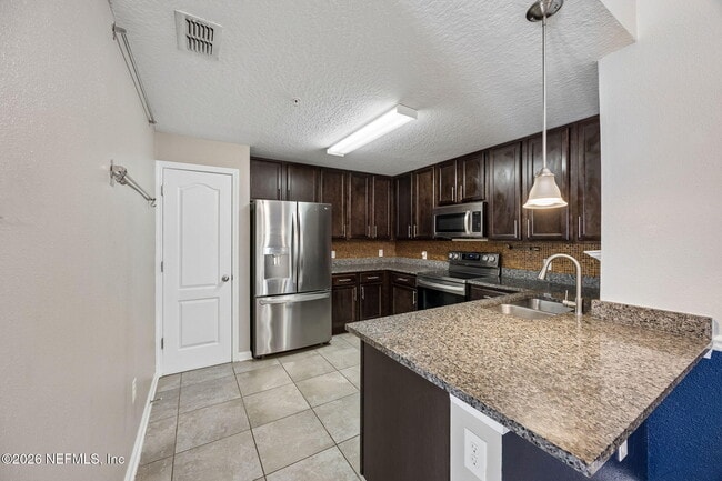 Photo - 201 Larkin Pl Unit 105