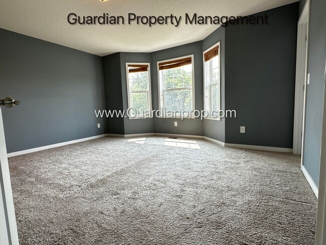 Photo - 11920 Emery Village Dr N