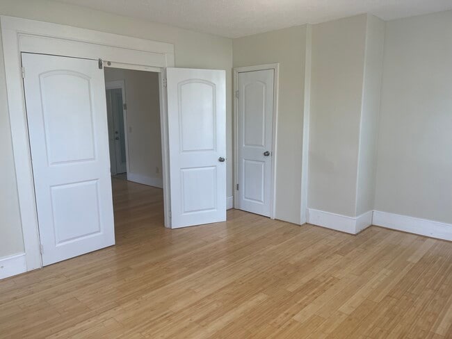 Photo - 66 Cisco St Unit 2