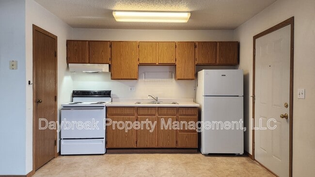 Photo - 1305 34th St Cir S