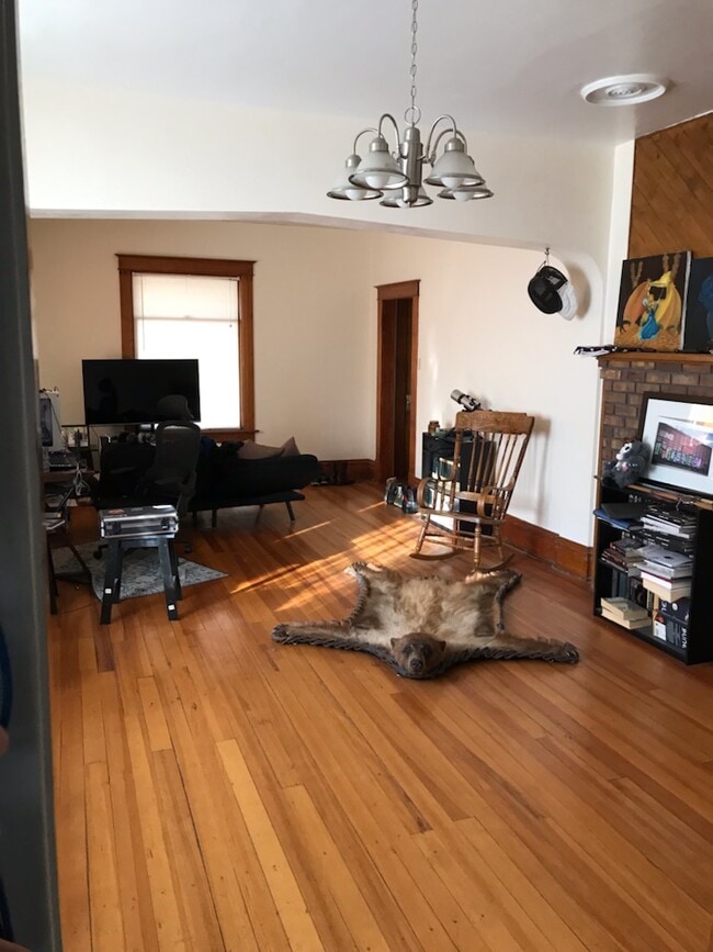 Photo - 455 N 5th St