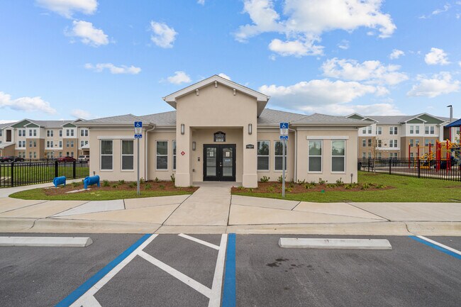 Photo - The Arbors @ 15th