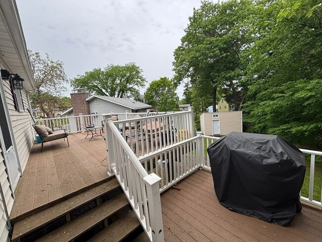 Photo - 181 Hubbell Ave