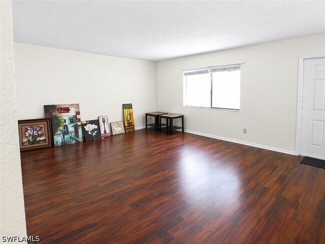 Photo - 4615 Bayshore Dr Unit E8