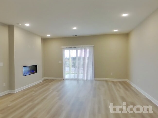 Photo - 5416 Dunbar Dr