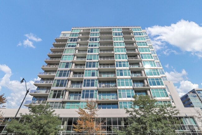 50 E 16th St Unit 0515