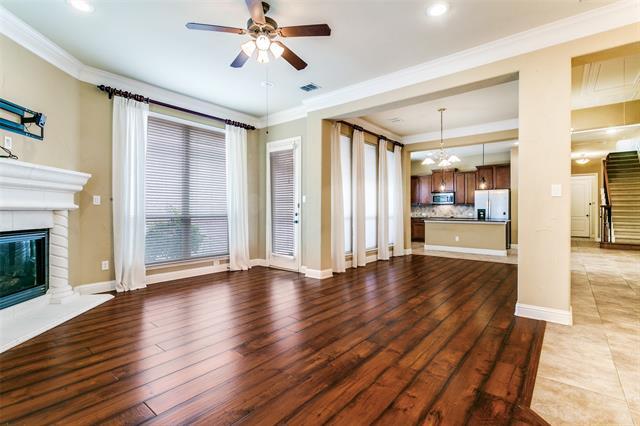 Photo - 224 Wallington Way