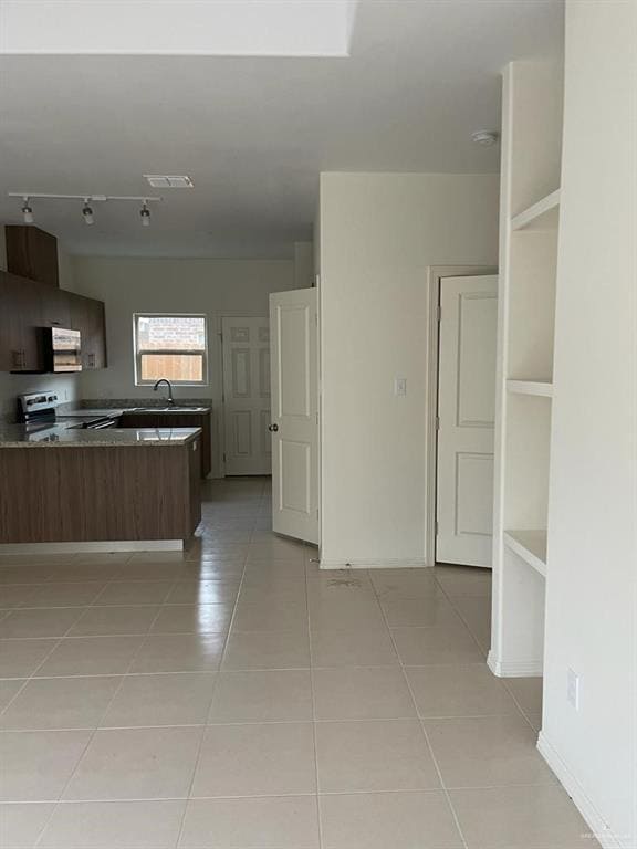 Photo - 10 South St Unit 4