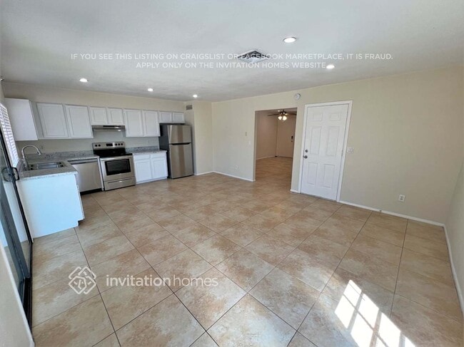 254 N 25th St