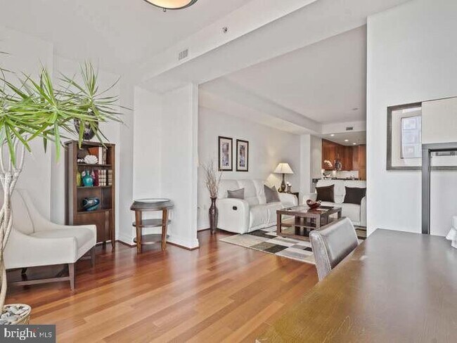 Photo - 8220 Crestwood Heights Dr Unit 814