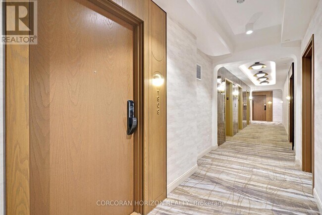 Photo - 3240 William Coltson Ave Unité 1909