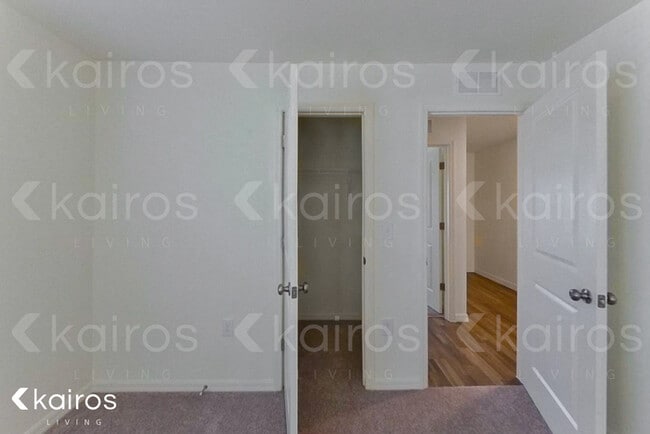 Photo - 3024 NE 1st Ave