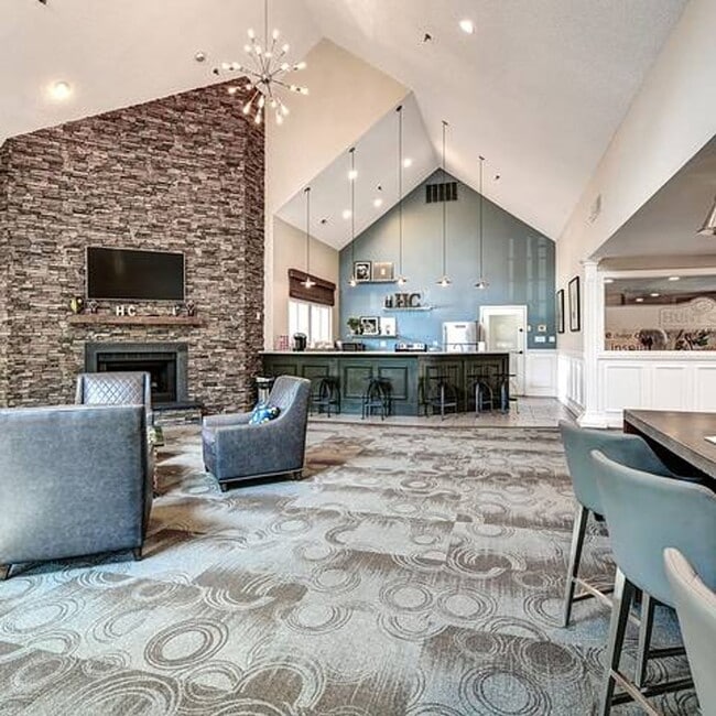 Hunt Club Apartments