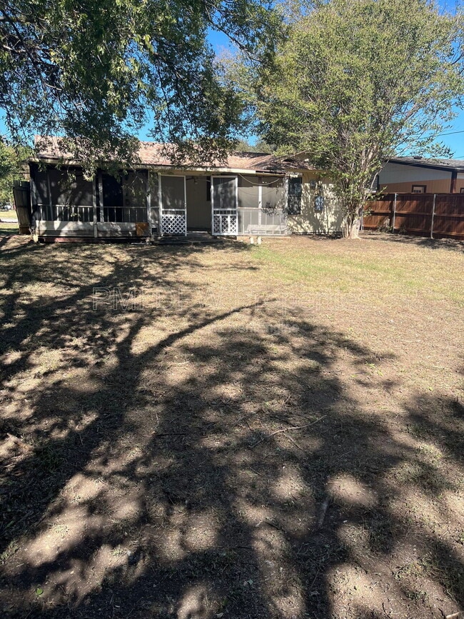 Photo - 4630 Ladyfern Way