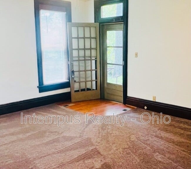 Photo - 244 N Washington St