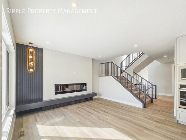 Photo - BRAND NEW 4 BEDS, 3.5 BATHS SINGLE FAMILY HOUSE | RAVINE-BACKING PRIVACY