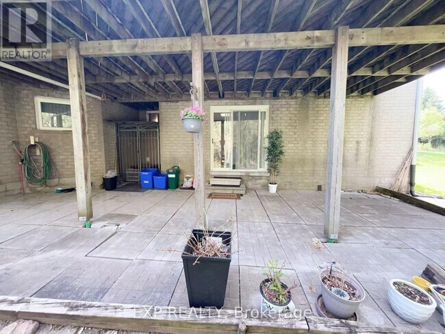 Photo - 50 Brookside Rd