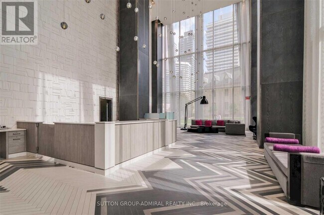 Photo - 1080 Bay St. Unité 4604