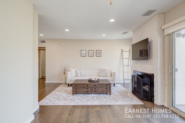 Photo - 141 S Clark Dr Unit 530