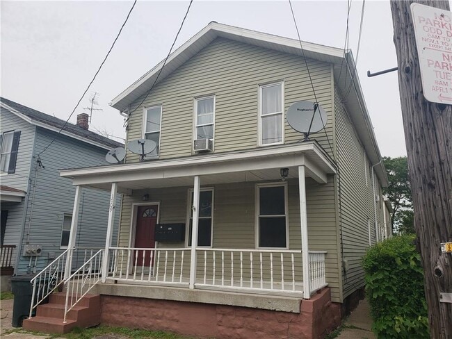 Photo - 1709 Walnut St Unit 2