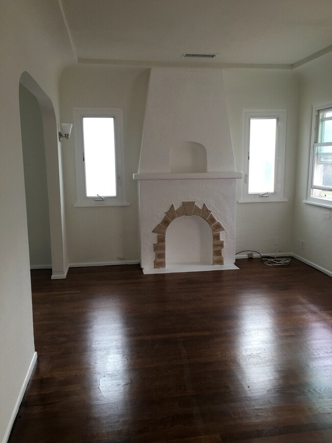 Photo - 605 1/2-742-742 Virginia St Unit 742