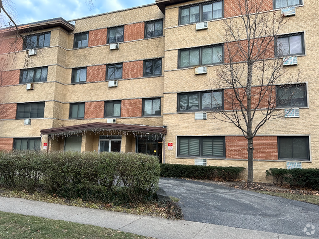 Apartments for Rent in Evanston, IL - 1245 Rentals | ForRent.com