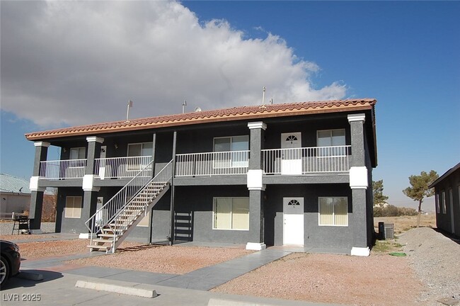 Photo - 1400 Ogallala St Apartment Unit 1