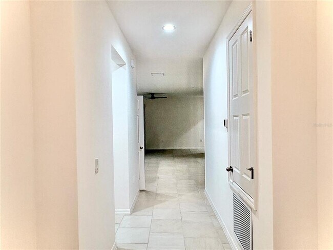 Photo - 1568 Sky Lks Dr