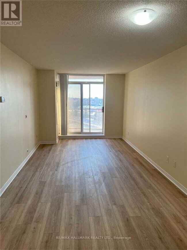 Photo - 75 King William Crescent Unit 1007