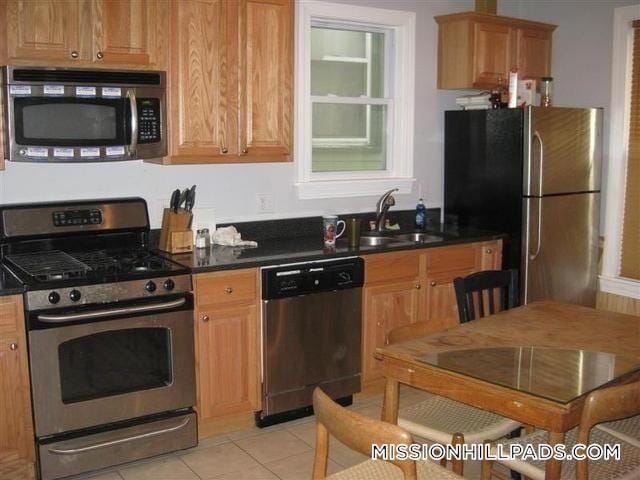 Photo - 59-61 Hillside St. Unidad 3