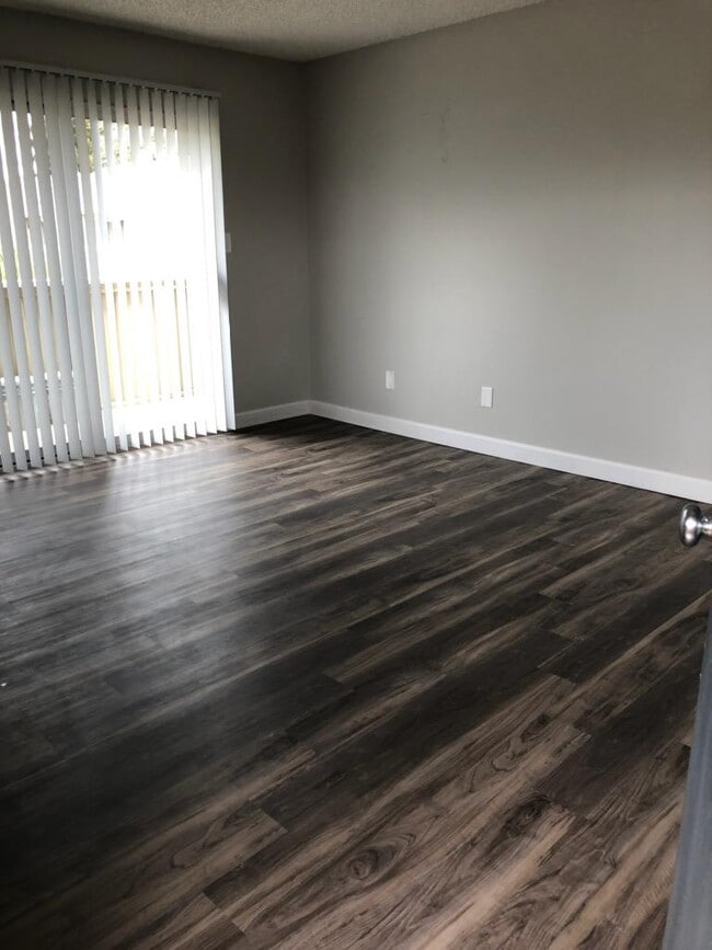 Hurley South Apartments