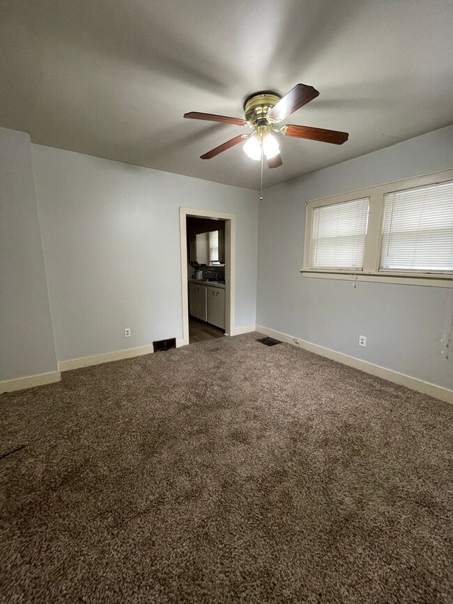 Photo - 634 Wilson St