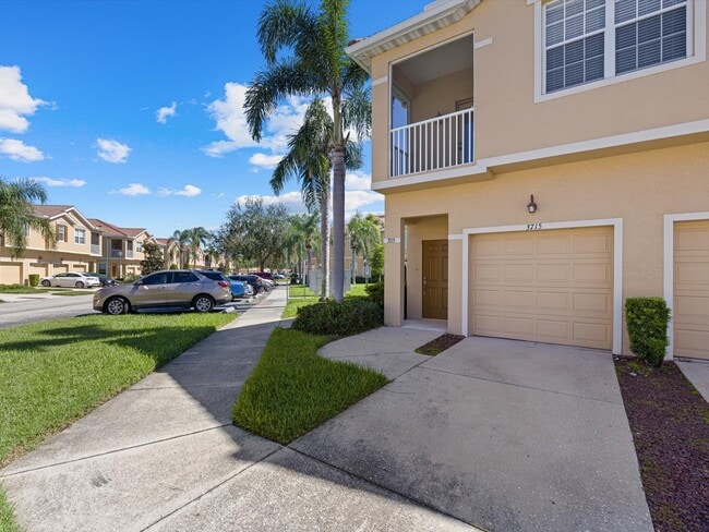 Photo - 3715 Parkridge Cir Unit 3715