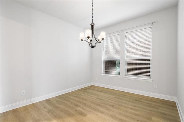 Photo - 3205 Heathrow Rd