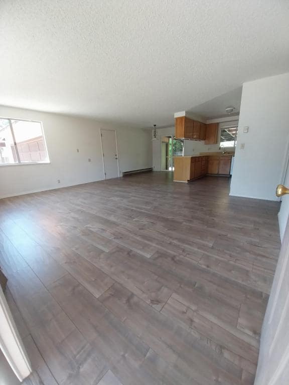 Photo - 410 NE Candy Ln